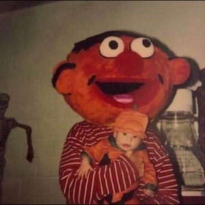 Meet your Posher, Teya